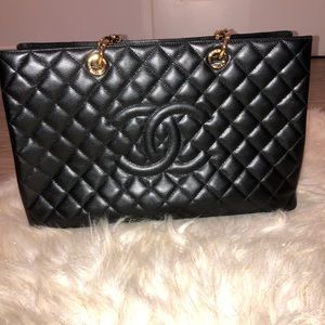 Black Chanel tote